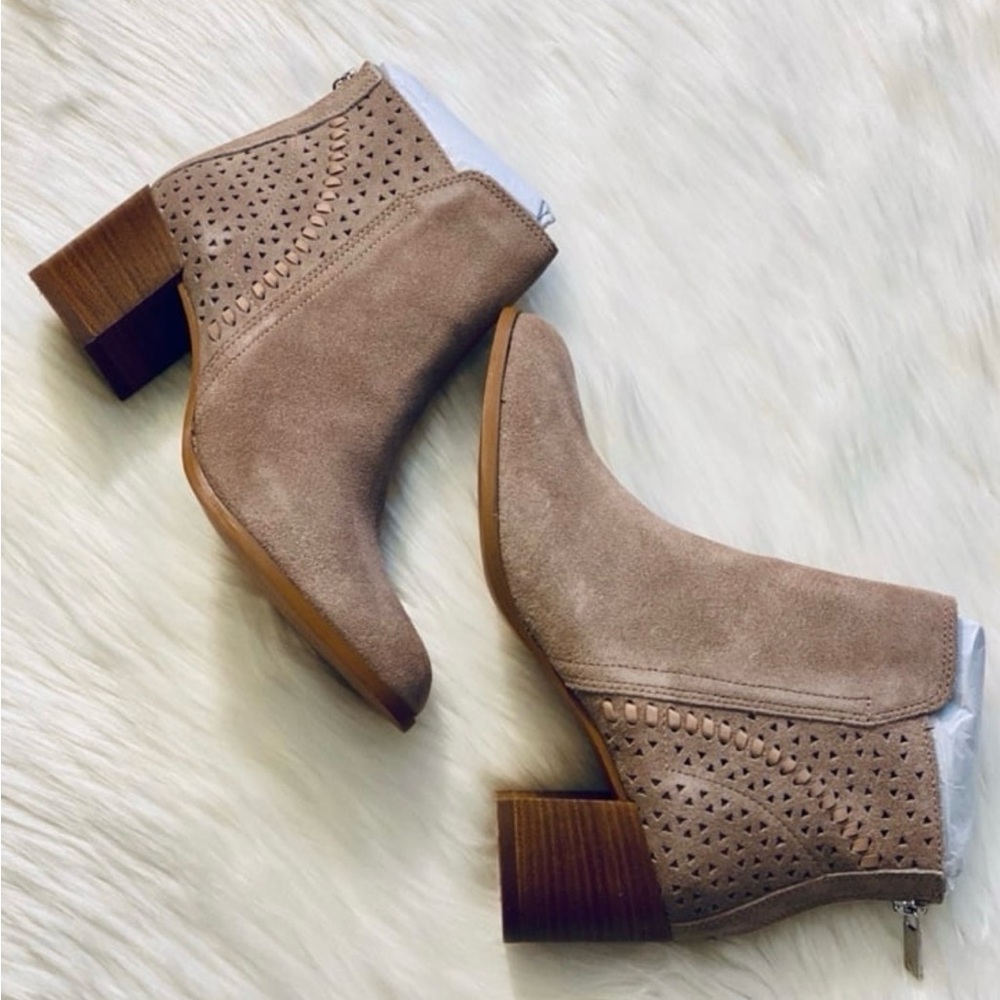 Steve Madden Taupe Ankle Booties